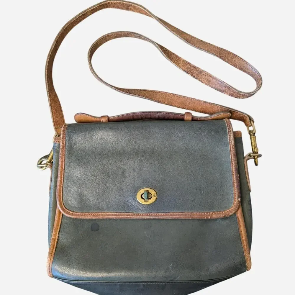 Vintage Coach Two Tone Leather Station Bag Forest Green British Tan 9803